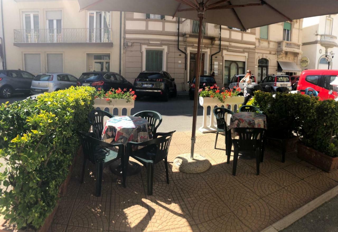 Hotel Stella Del Mare Viareggio Exteriér fotografie